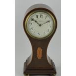 An Edwardian mahogany mantel timepiece,