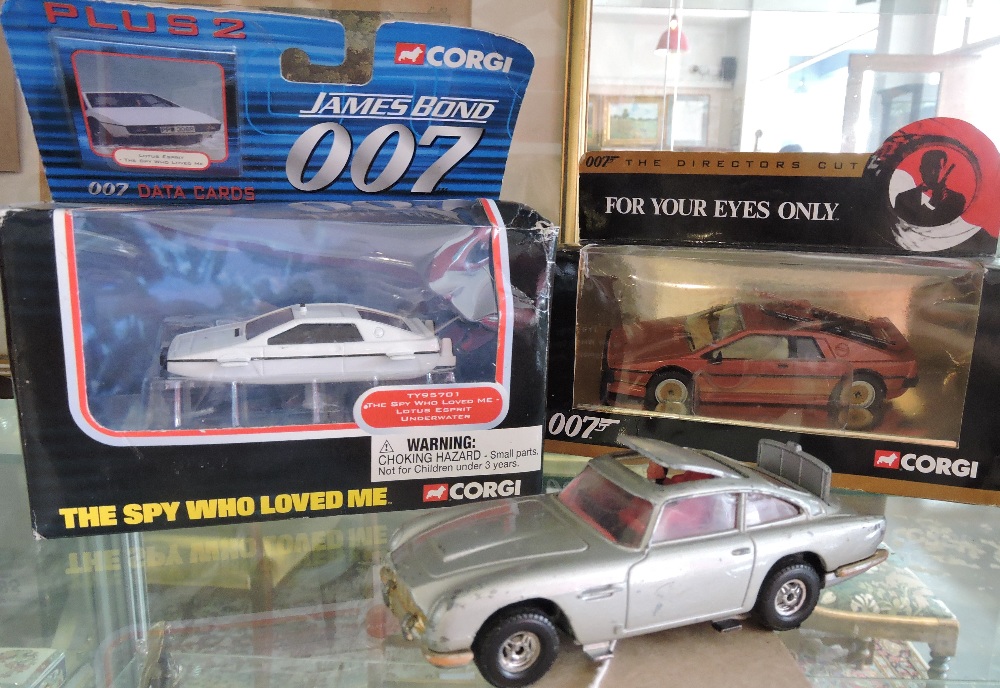 Corgi 'For Your Eyes Only' 007 Lotus Esprit turbo, boxed,