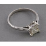 An 18ct white gold princess cut solitaire diamond ring, approx: 0.