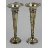 A pair of 20th century silver trumpet vases, hallmarked Birmingham 1906. H.