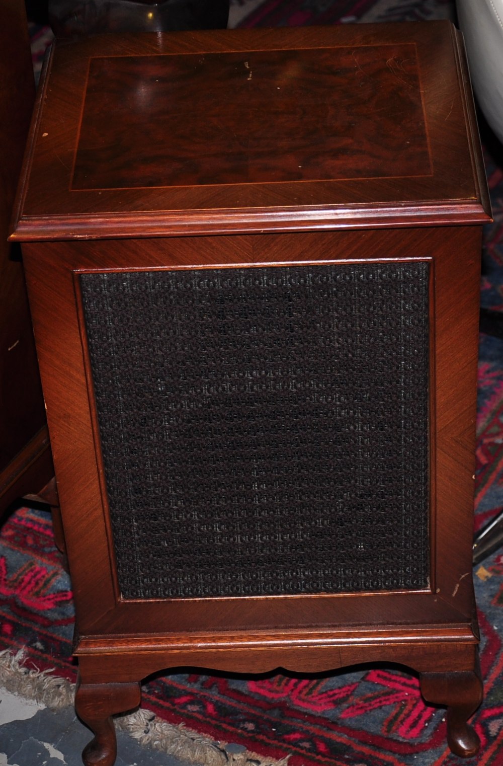 A walnut stereo cabinet with matching speakers, Period High Fidelity Garard ST254 turntable, - Image 2 of 2