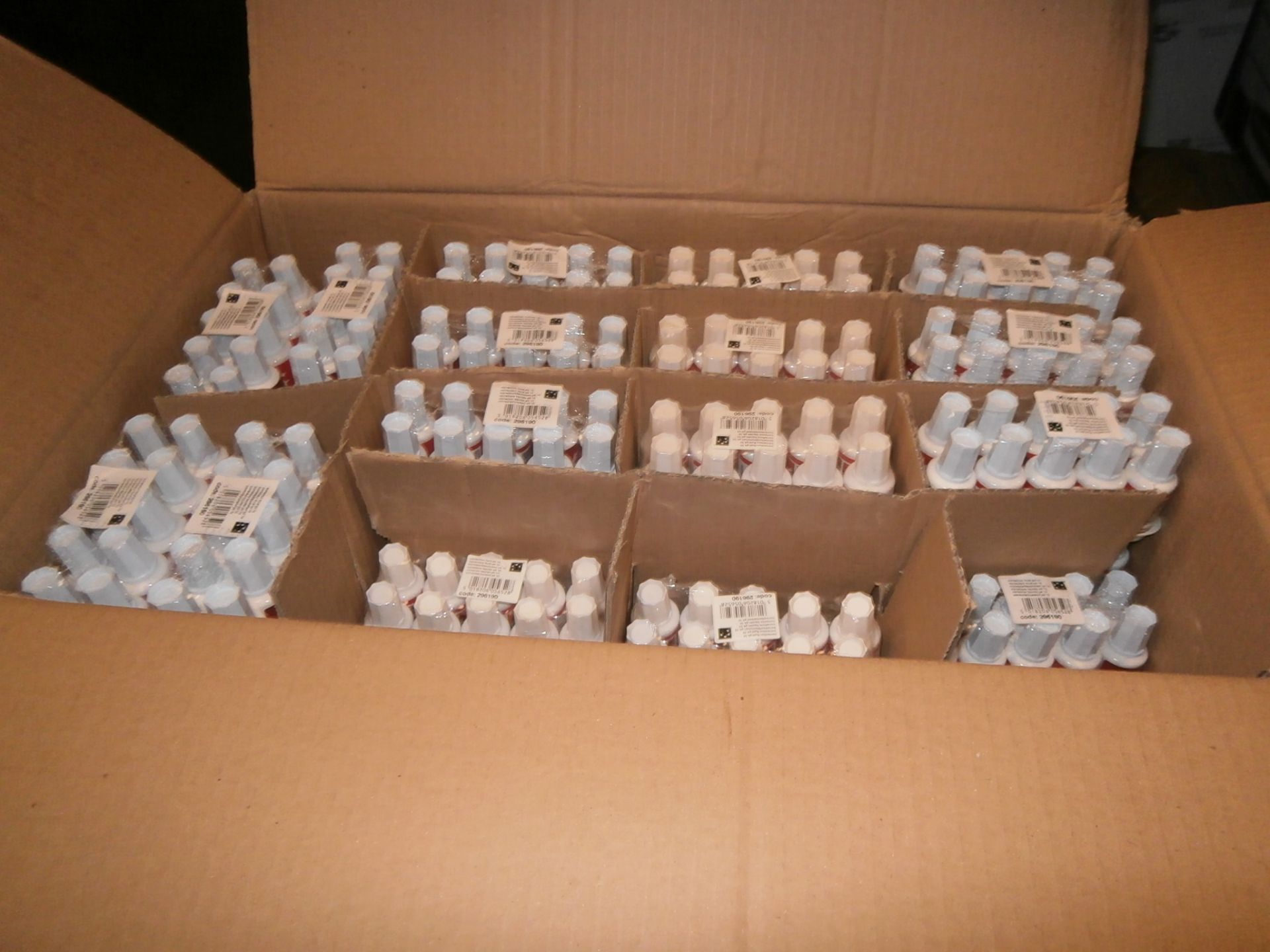 2 Boxes of 5 Star Correction Fluid - Approx 480 Bottles Per Box, 960 in Total (Massive Retail Value) - Image 2 of 2