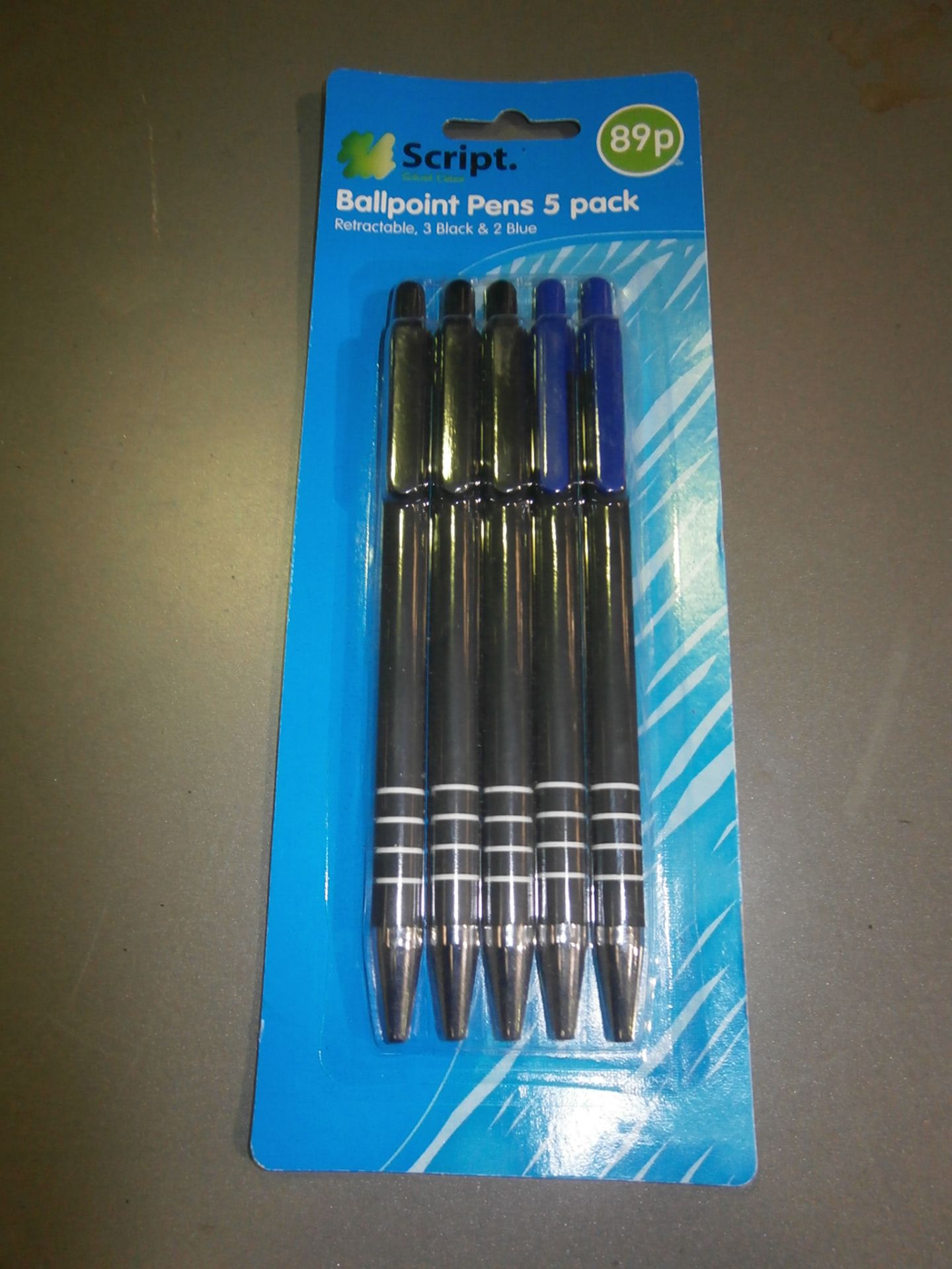 160 Boxes of Script Ballpoint Pens - 12 Packs of 5 Pens Per Box 9600 Pens in Total (RRP 89p Per Pack