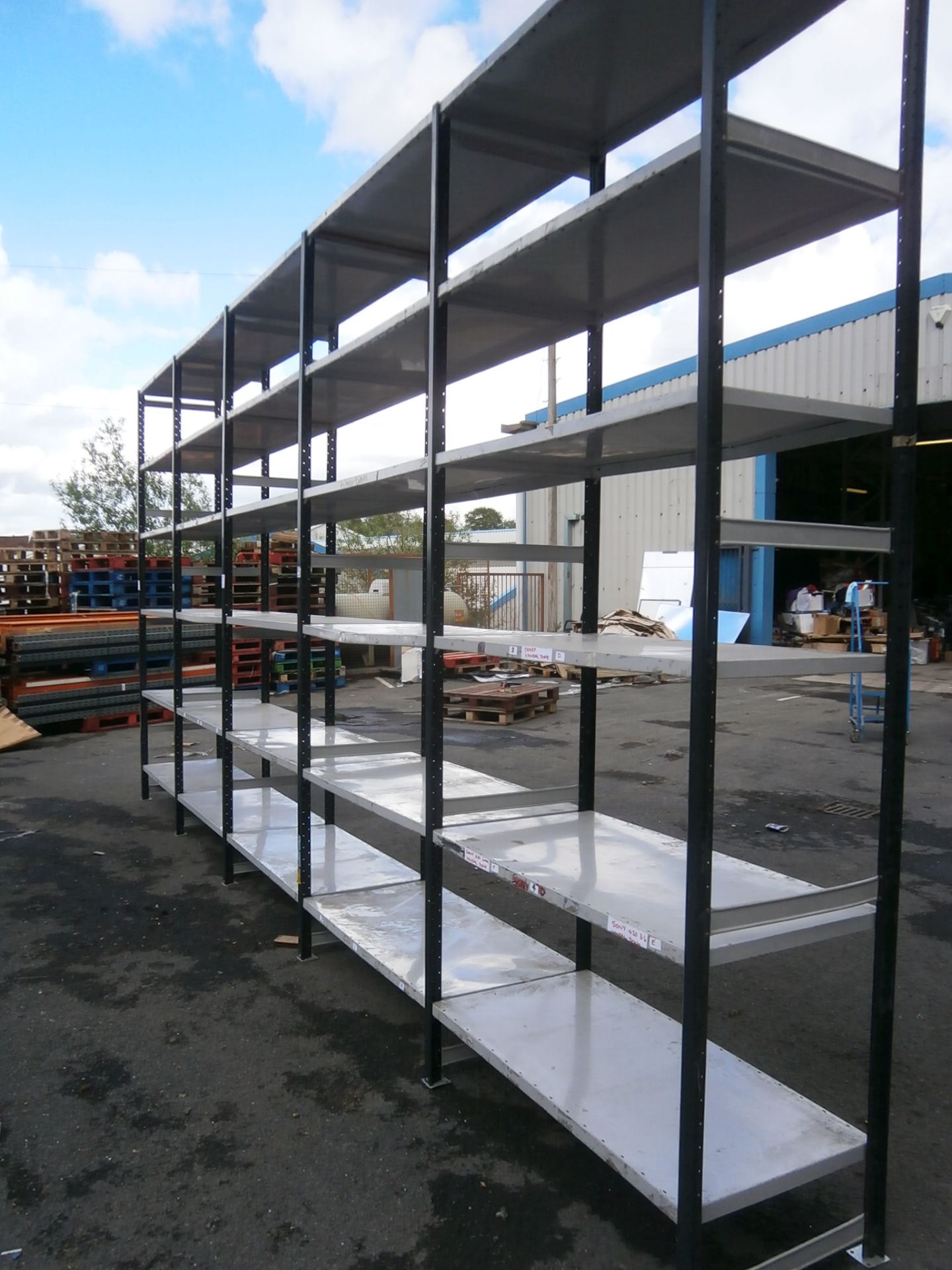5 x Bays of Boltless Archive Shelving - Includes 6 x Uprights, 30 x Shelves and 120 Clips (Approx - Image 4 of 5
