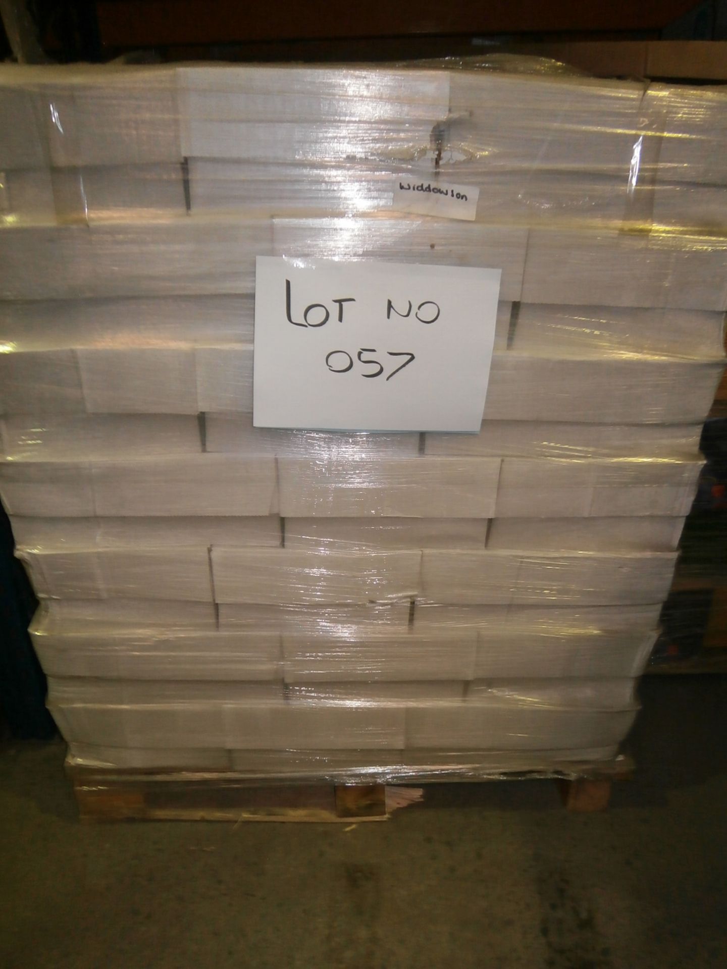 1 x Large Pallet of Challenge 3 Part Plain Listing Paper - Product Code L86026 (Approximately 70