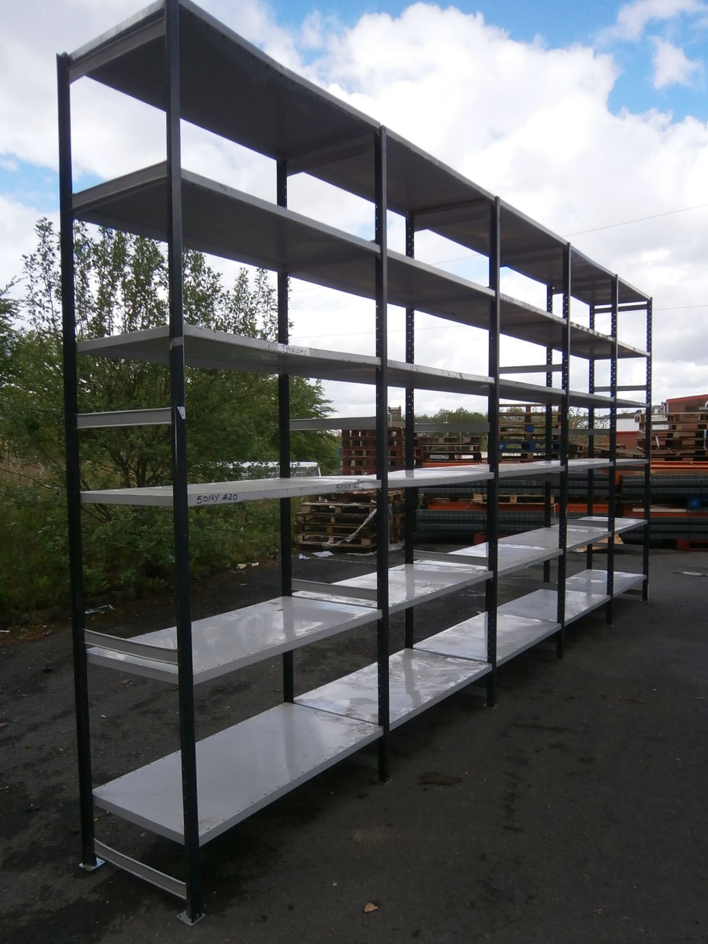 5 x Bays of Boltless Archive Shelving - Includes 6 x Uprights, 30 x Shelves and 120 Clips (Approx - Image 3 of 5
