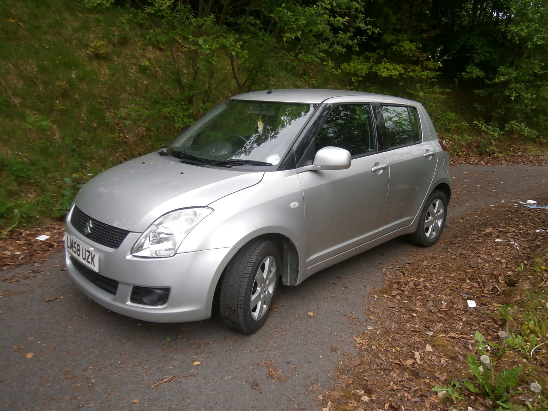 Suzuki Swift GLX, 1.4L, 58 Plate, 5 Door Hatchback, Silver, MOT'd Until April 2016 - Image 7 of 10