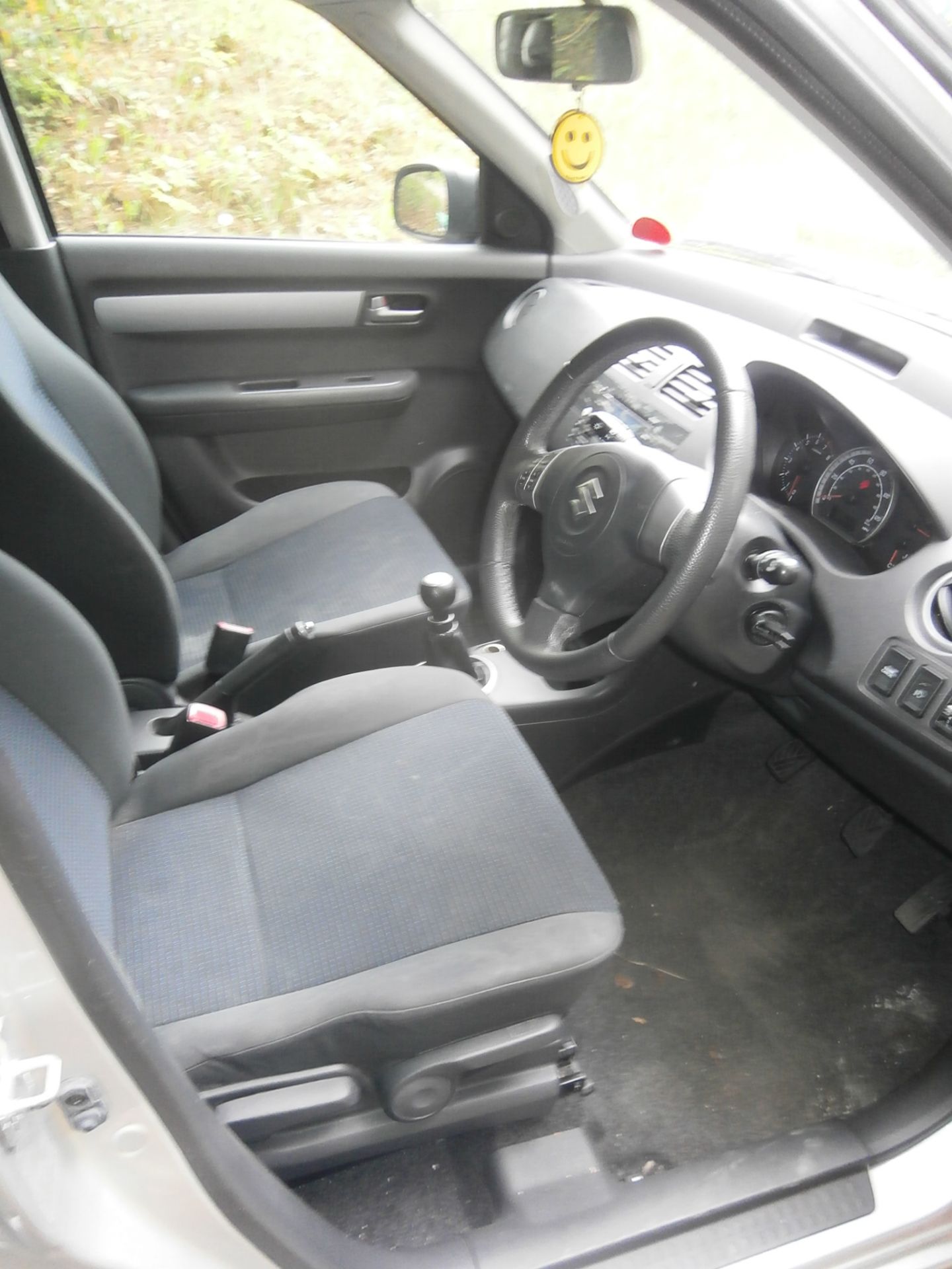 Suzuki Swift GLX, 1.4L, 58 Plate, 5 Door Hatchback, Silver, MOT'd Until April 2016 - Image 8 of 10