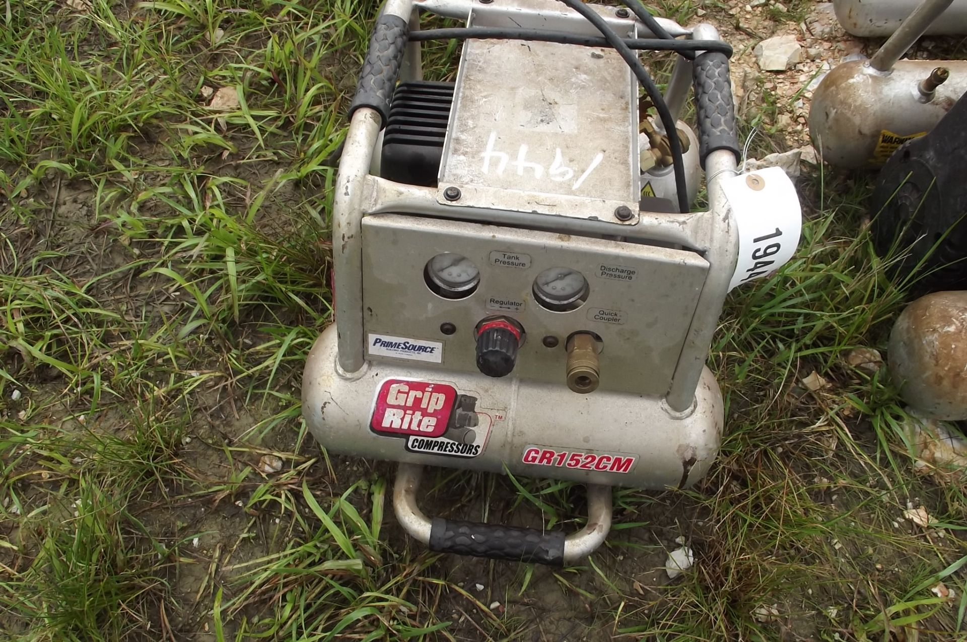 1944 Griprite Dual Tank Electric Air Compressor