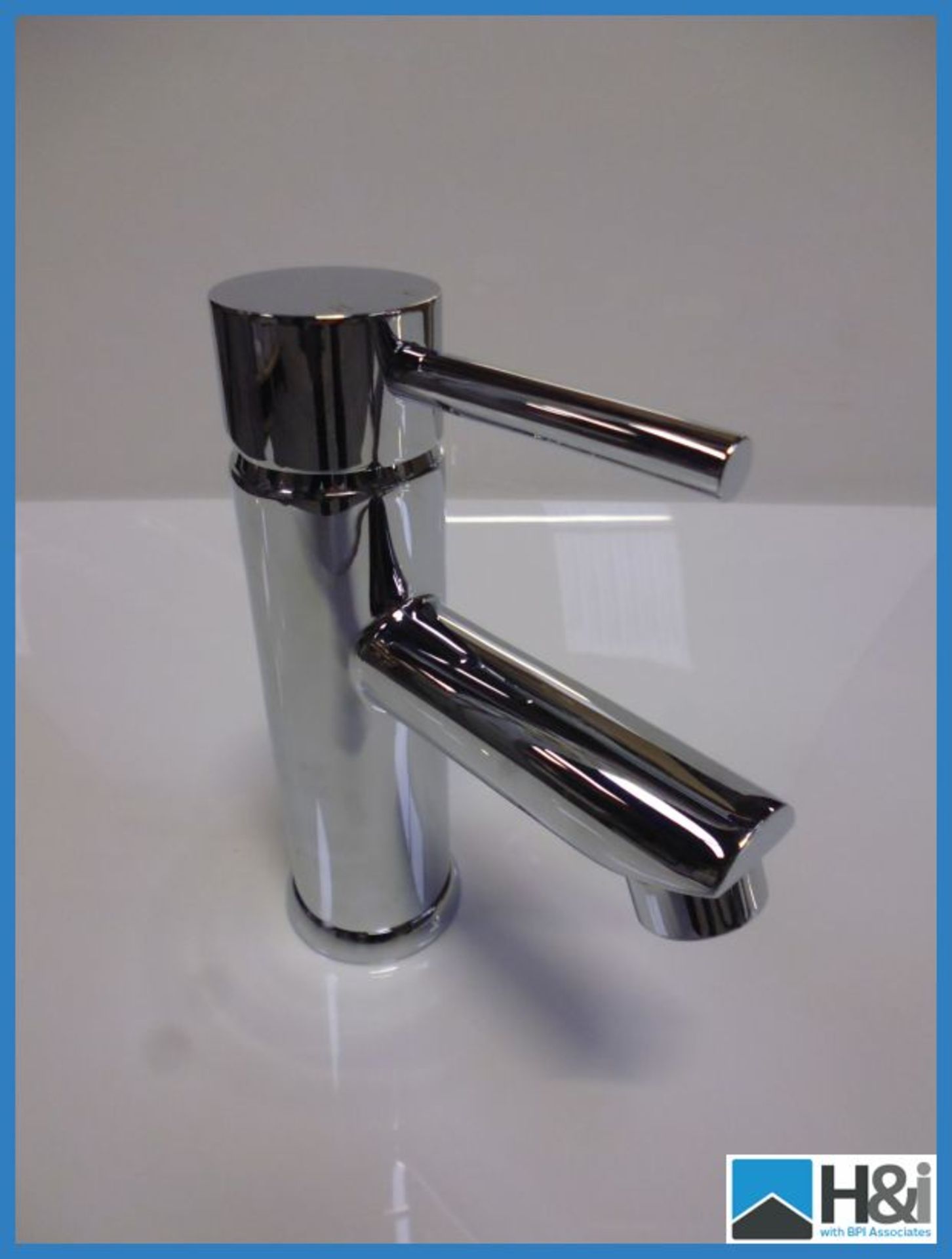 Designer Chrome Napoli Mono Basin Mixer. Typical RRP 109 Appraisal: Good Serial No: NA Location: