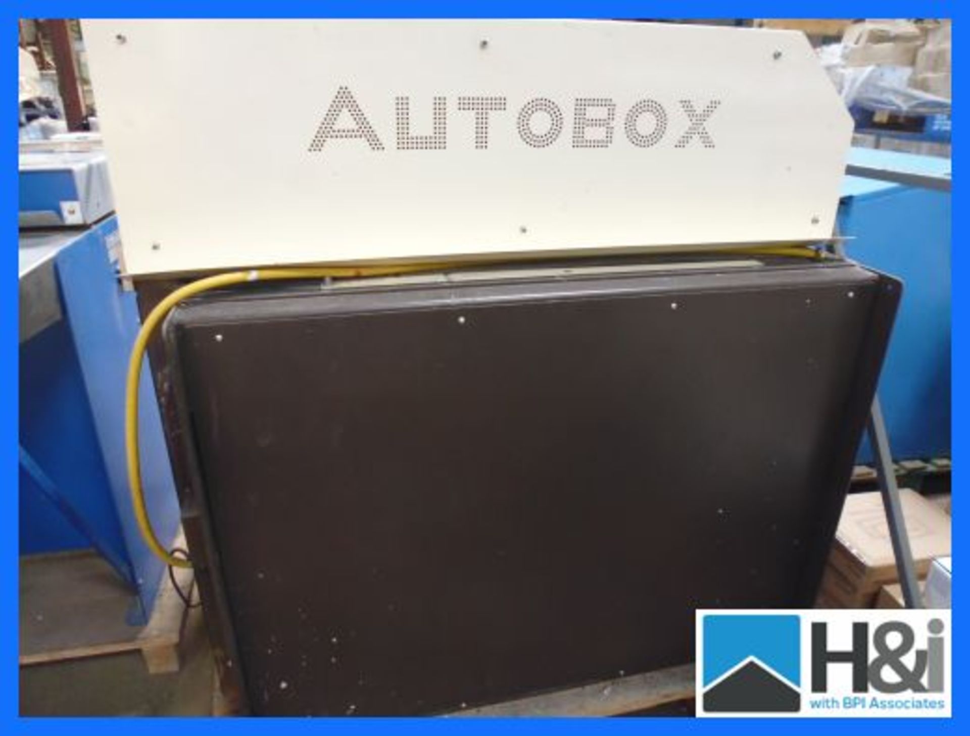 Autobox 1000 Box Maker. Was used daily until very recently. Untested. No VAT on this Item Appraisal: - Image 4 of 4