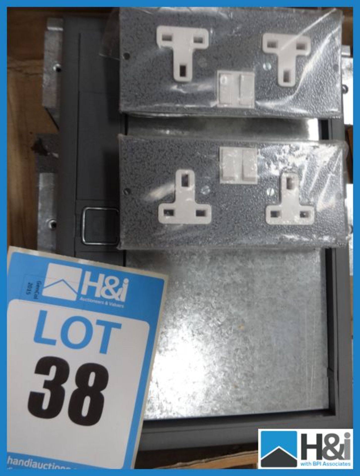 New Electric Socket Floor Plate with Sockets Appraisal: Good Serial No: NA Location: H&I Ltd., The - Image 2 of 2