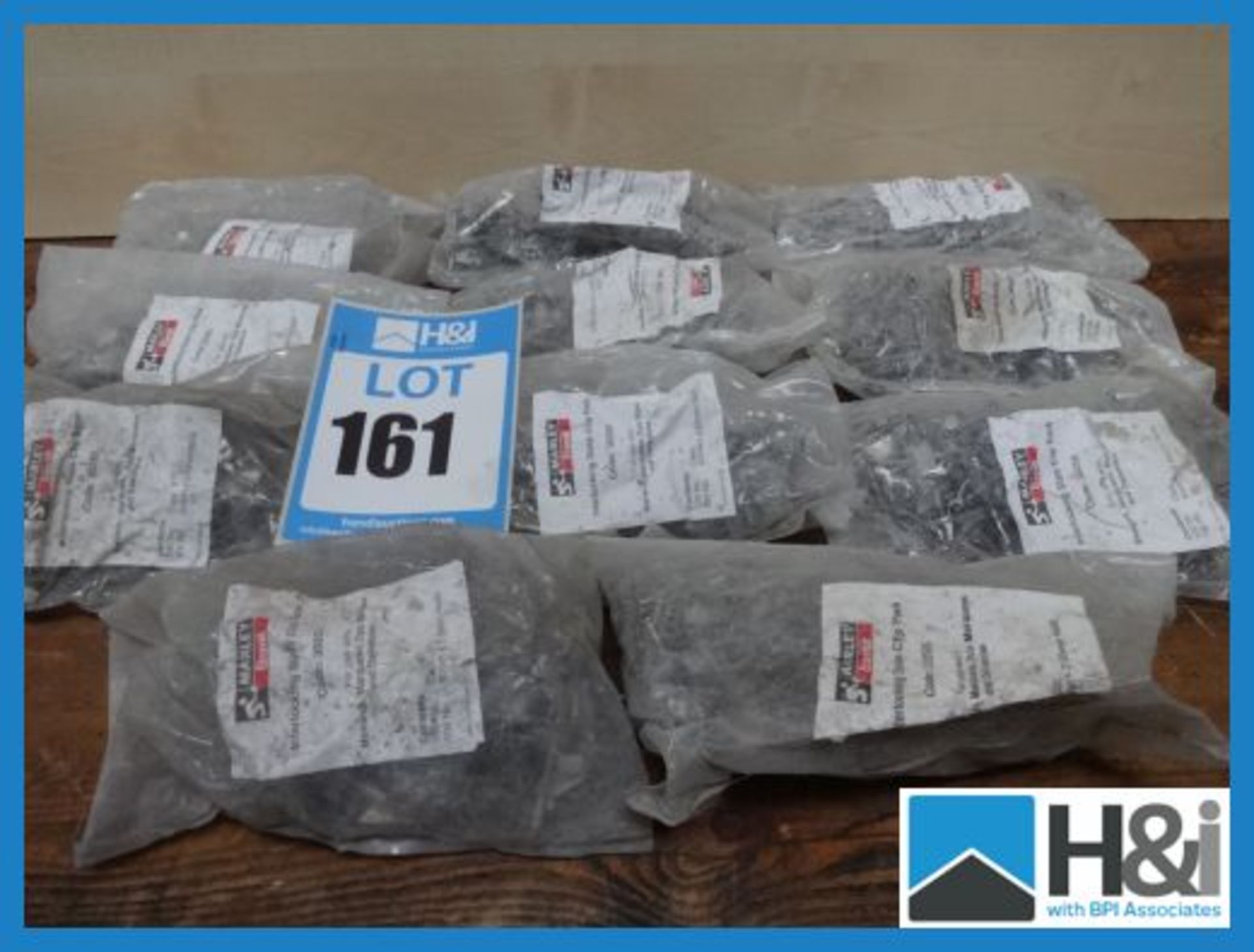 11 x Bags of 100 x Clips and 100 x 50mm x 2.65mm Nails Appraisal: Good Serial No: NA Location: H&I