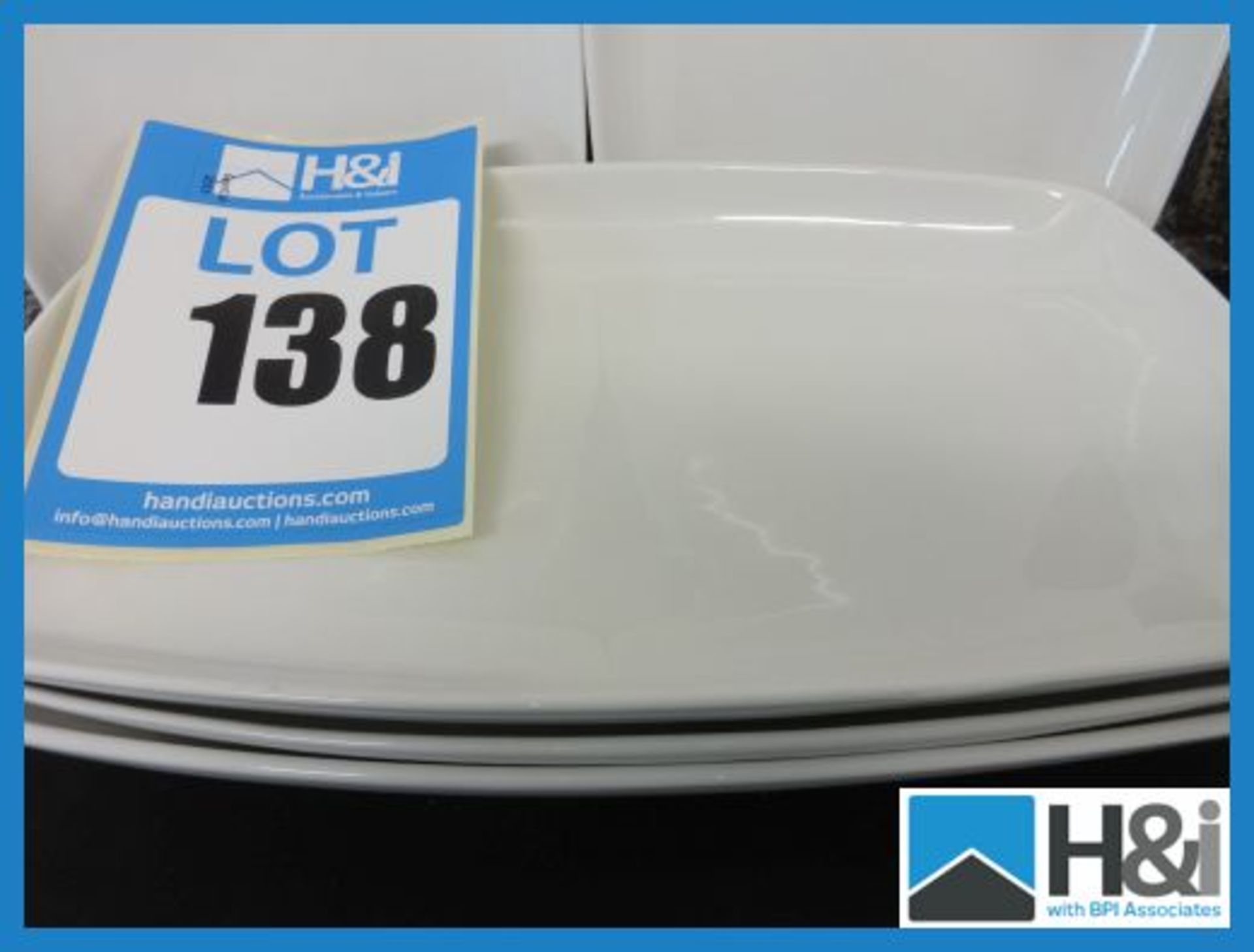 5 x Rectangular Shallow Bowl Plates. 320mm x 190mm Appraisal: Good Serial No: NA Location: H&I Ltd., - Image 2 of 2