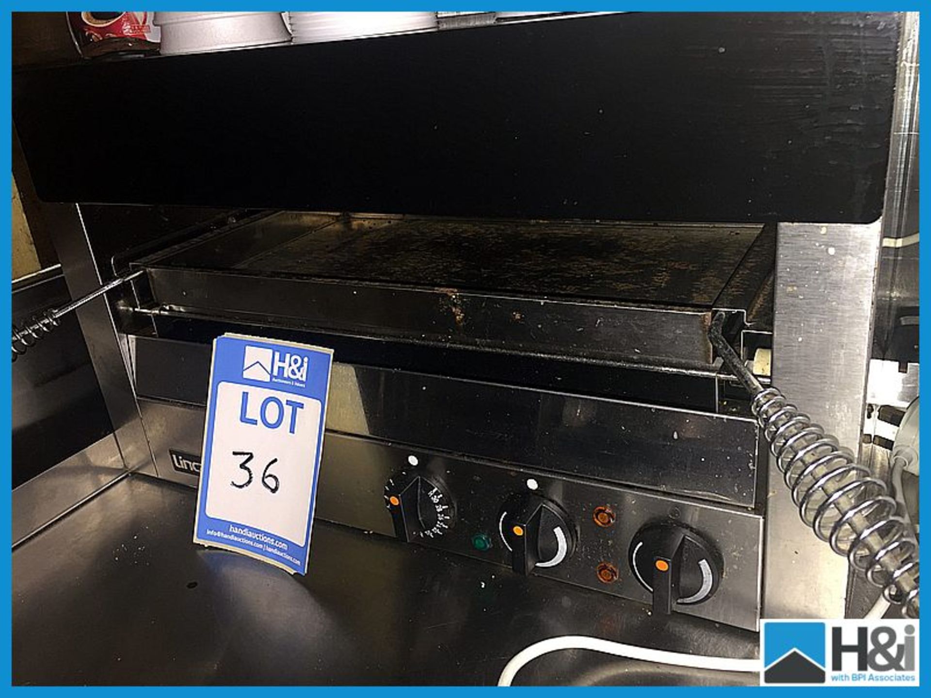 Lincat commercial small grill  Appraisal: Good Serial No: NA Location: Kellys News, 33 Woodlands