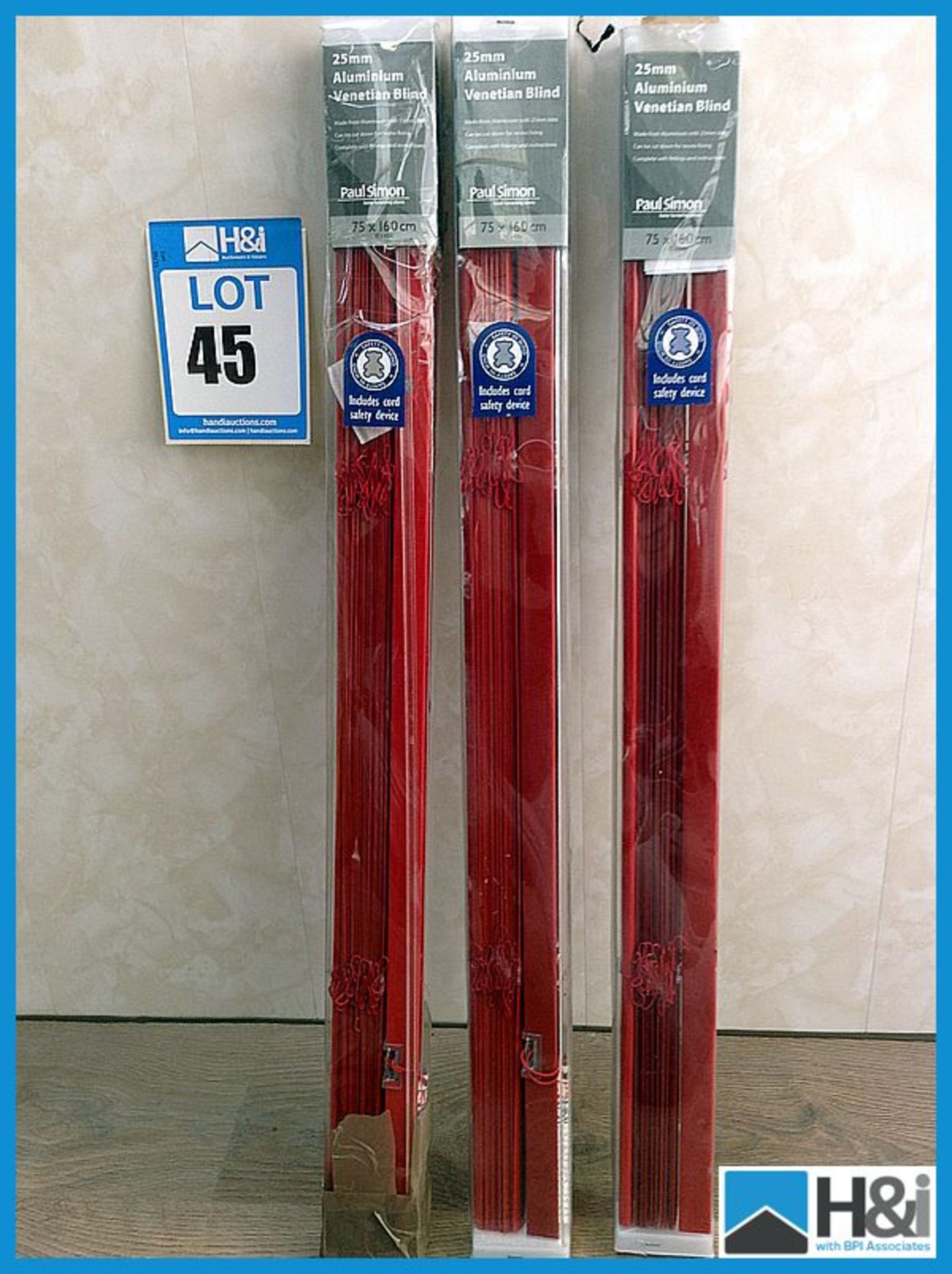 25mm Hardwood Venetian Blind in red effect, 3 qty 75 x 160cm can be cut down for recess fixing,