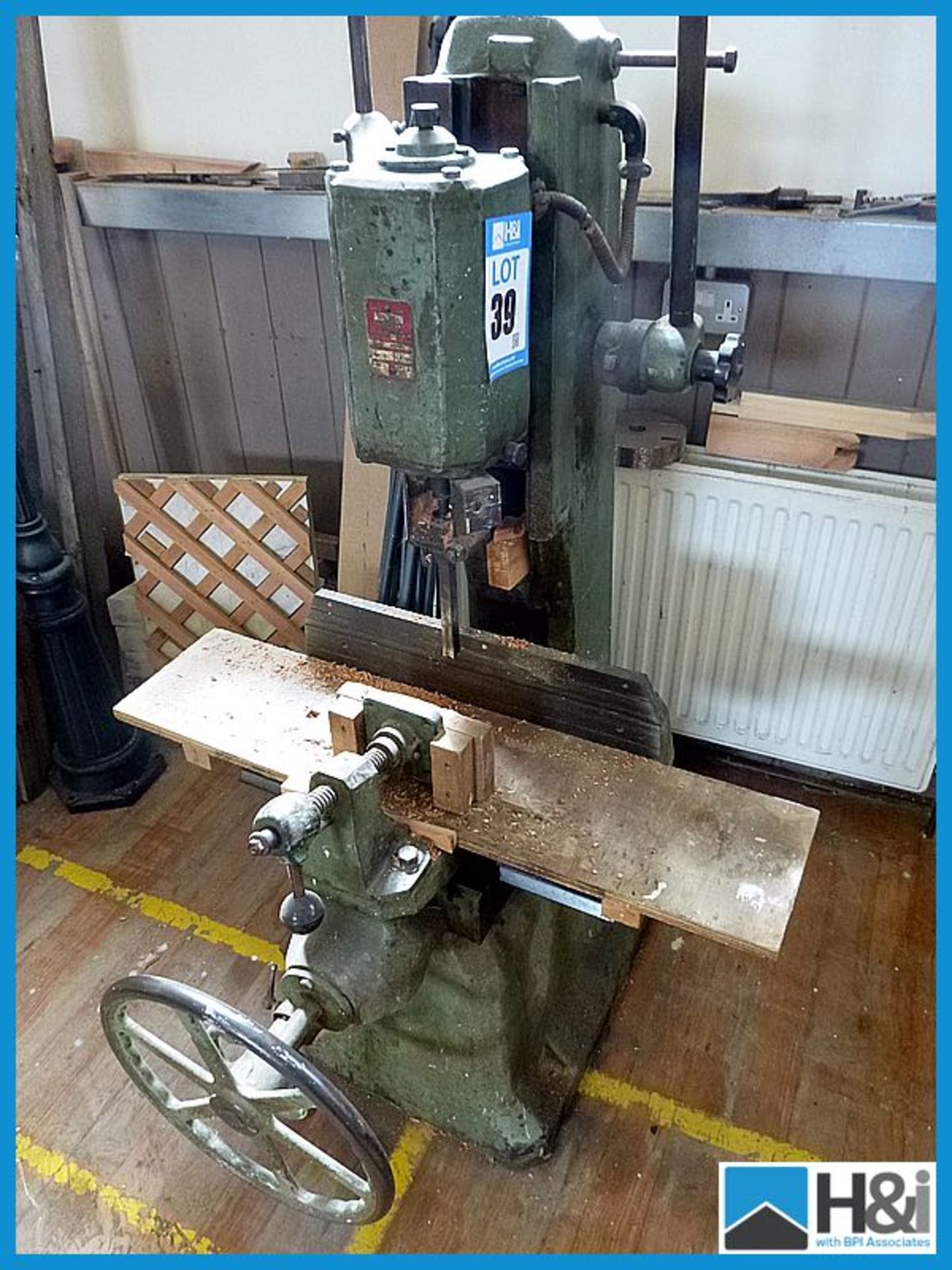 Wadkin DM chisel morticer. Comes with a selection of tooling Appraisal: Good Serial No: NA Location: - Image 2 of 4