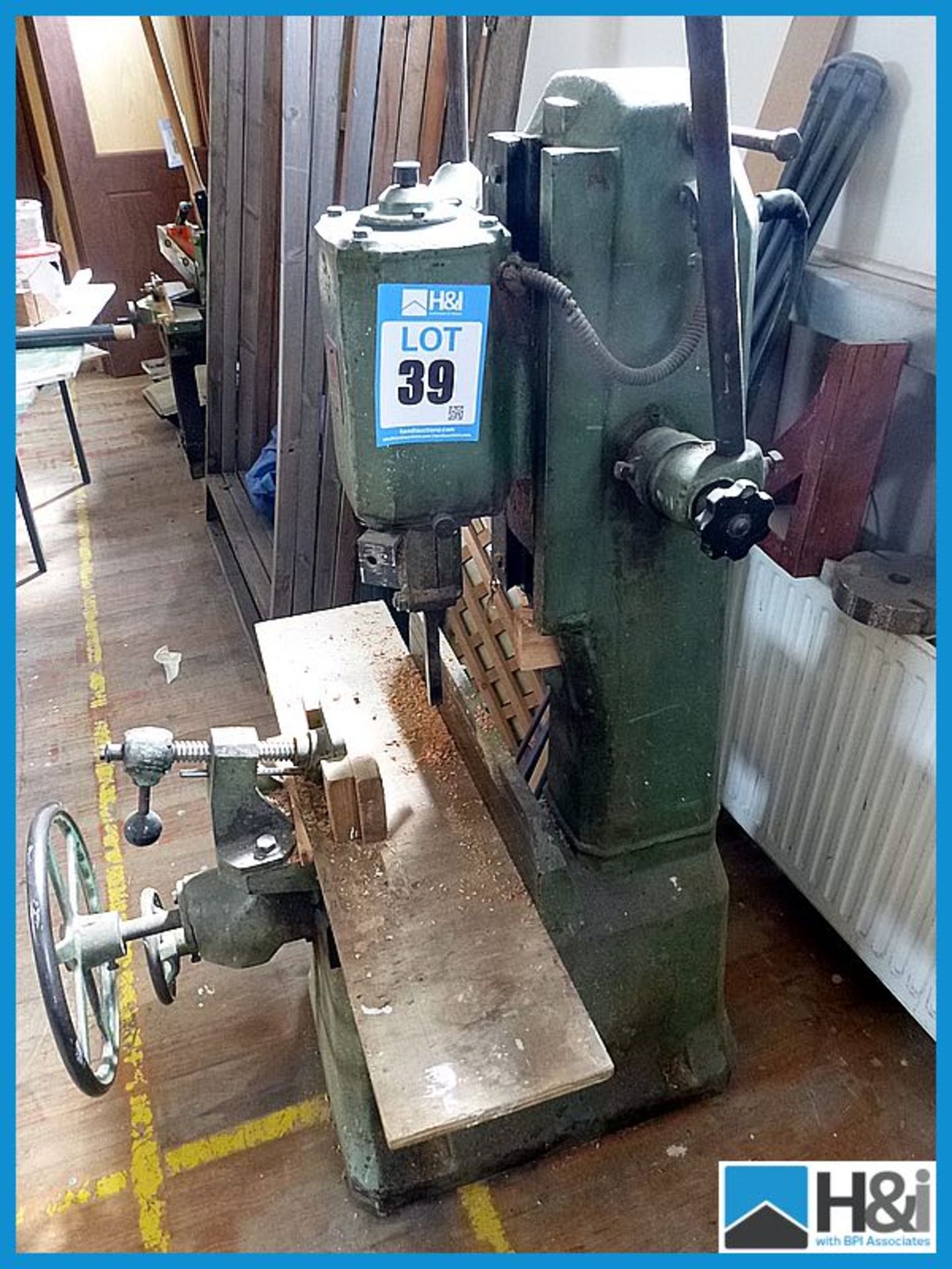 Wadkin DM chisel morticer. Comes with a selection of tooling Appraisal: Good Serial No: NA Location: