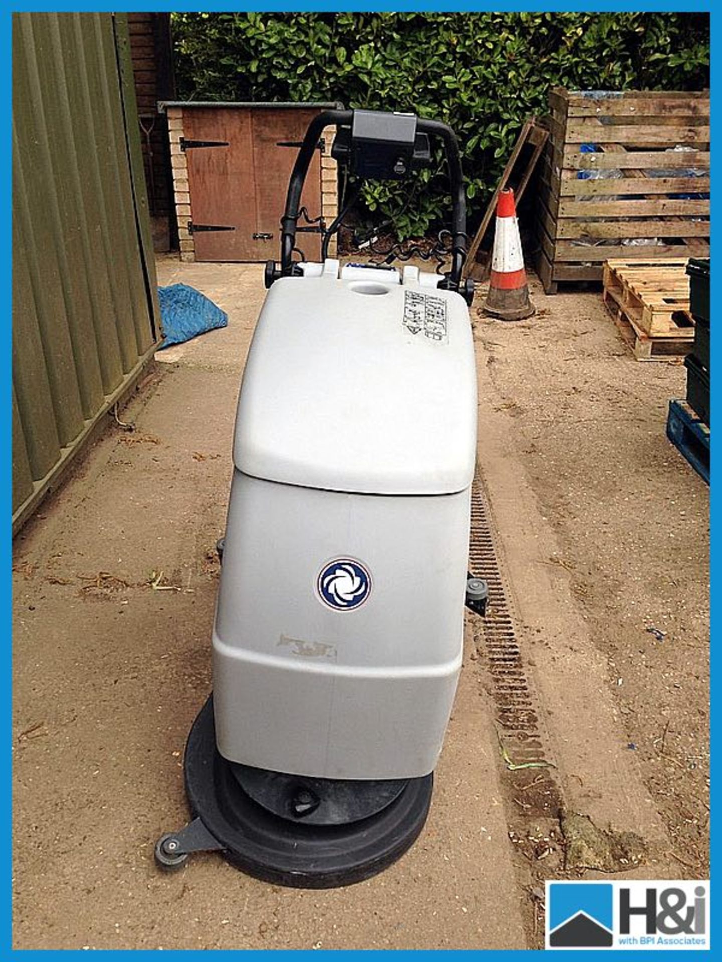 Nilfisk  BA510SD 240v electric floor cleaner scrubber good condition   Appraisal: Good Serial No: NA - Image 2 of 10