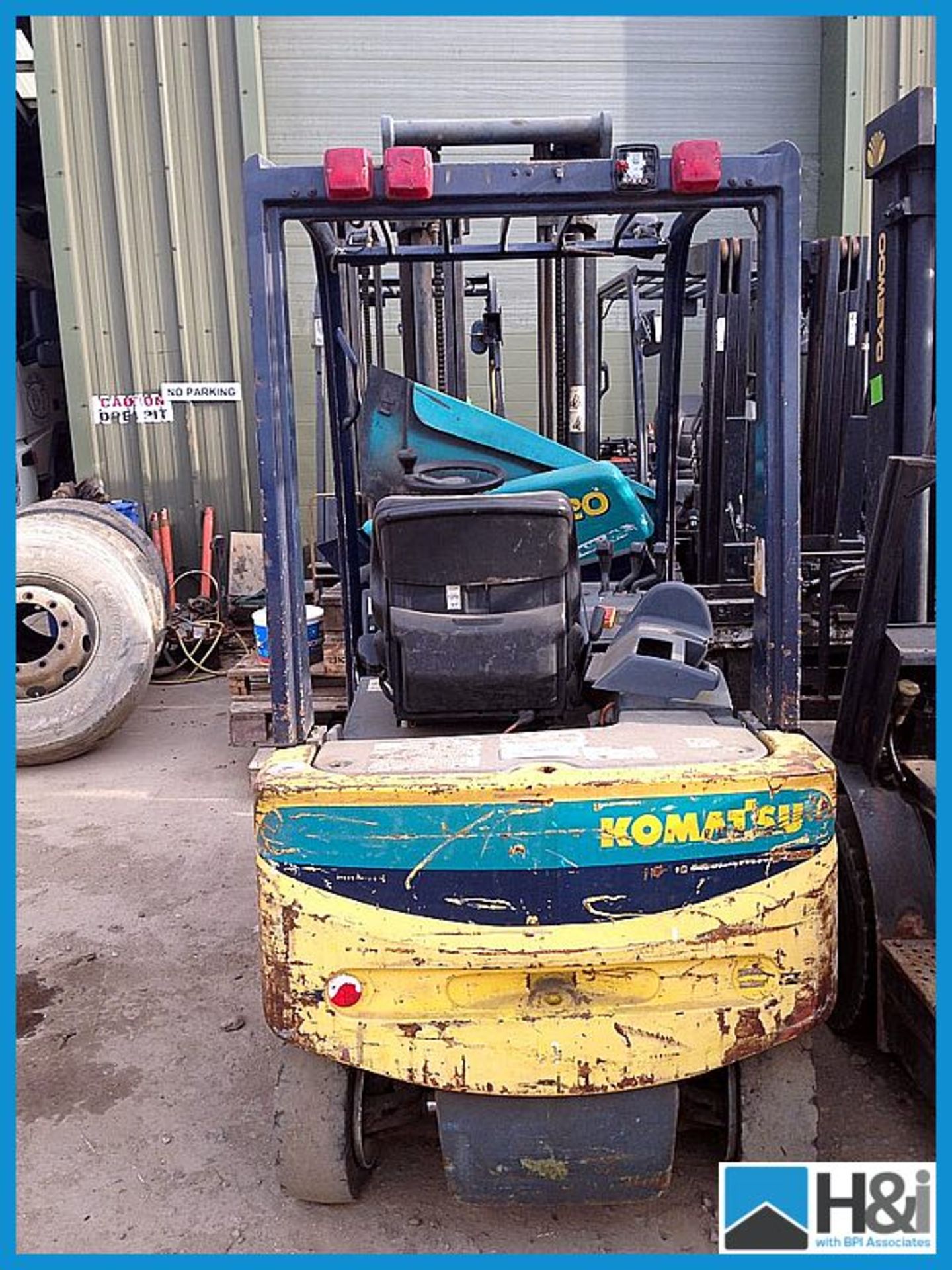 Komatsu electric forklift truck Model E20 V36 spares or repair non running  Appraisal: Good Serial