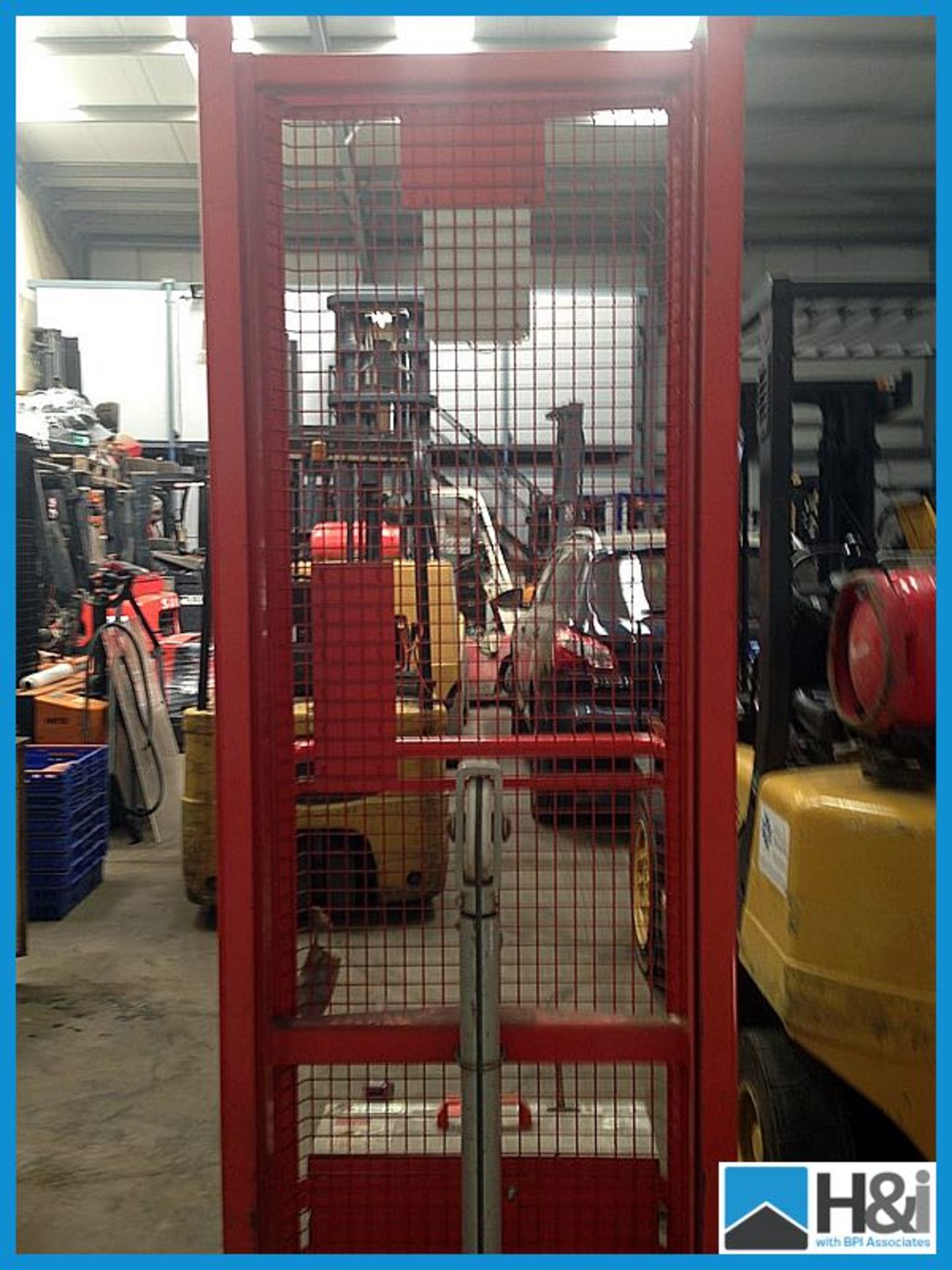 LIFT EZI manual stacker  Appraisal: Good Serial No: NA Location: Fenland Auction Services, Wheelhead - Image 2 of 9