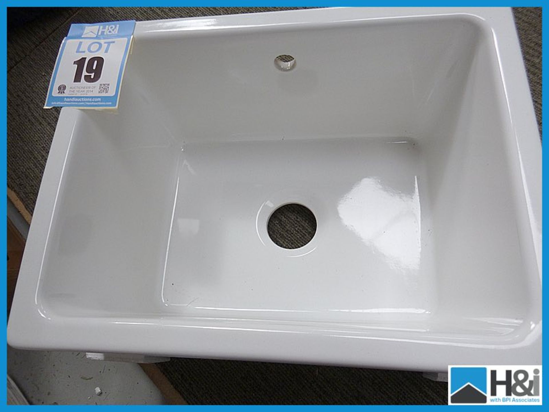 Belfast sink 24x18x10. New. RRP £599. LAST ONES AVAILABLE Appraisal: Viewing Essential Serial No: NA - Image 2 of 2