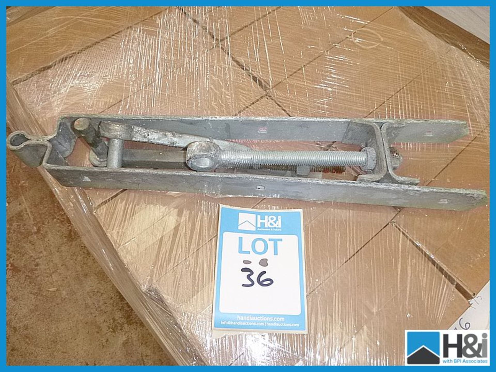 5 off - Adjustable field gate hinge set, size 24, unused and packaged Appraisal: Viewing