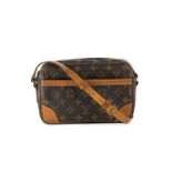 Louis Vuitton sac Trocadero en toile enduite monogrammée et cuir naturel 15x23 cm