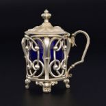 Moutardier quadripode Art Nouveau en argent et verre bleu cobalt Minerve 1er titre h. 11 cm net 80g