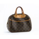 Louis Vuitton sac Trouville en toile monogrammée clefs et cadenas housse 22x28 cm