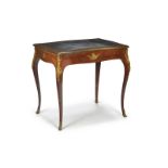 Table à écrire de style Louis XV fin XIXe s. &nbsp en placage de bois de violette ouvrant par deux