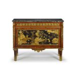 Exceptionnelle commode d'époque Louis XVI estampillée P. H. MEWESEN et JME ornée de panneaux en