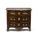 Commode d'époque Louis XV &nbsp estampillée IB HEDOUIN en placage de bois de violette ouvrant par