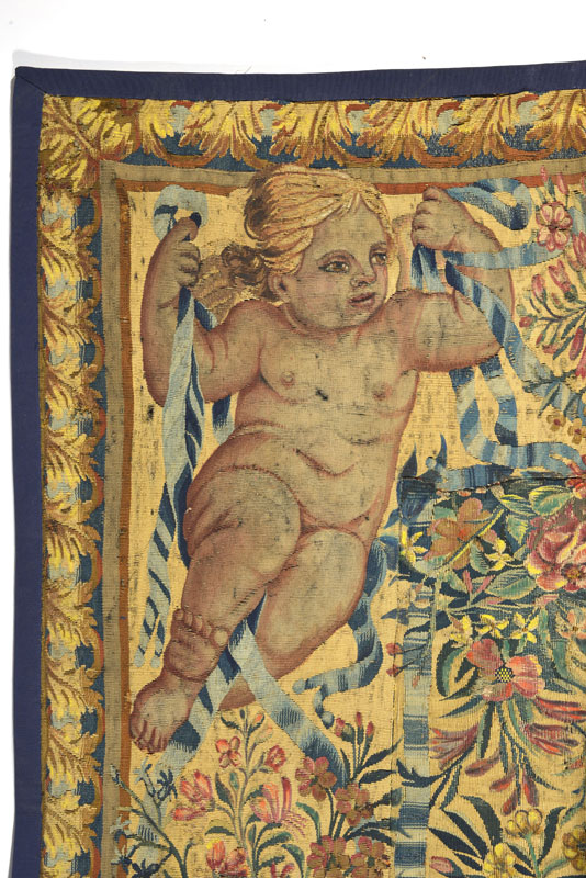 Fragment de bordure de tapisserie des Flandres milieu du XVIIe s. en laine et soie richement - Image 3 of 7