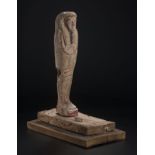 Statue de divinité égyptienne en bois sculpté Basse-époque probablement le dieu funéraire Ptah-