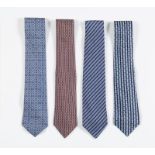 Hermès 4 cravates en soie tons bleus et brun dont 1 en boîte