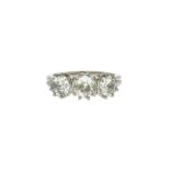 Bague en or gris 750 sertie de 3 diamants taille ancienne (total env. 1.5 ct) doigt 53-13