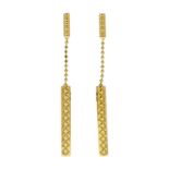 Gucci paire de boucles d'oreilles en or 750 signée long. 4 cm écrin et boîte