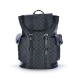 Louis Vuitton	 sac à dos Christopher GM en toile damier graphite et cuir noir	 housse	&nbsp