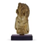 Visage de faune	 sculpture en marbre	 probablement Italie	 XVIe - XVIIe s	 h. 43 cm