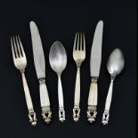 Ménagère en argent	 par Georg Jensen	 Danemark	&nbsp	poinçons de diverses périodes entre 1910 et nos