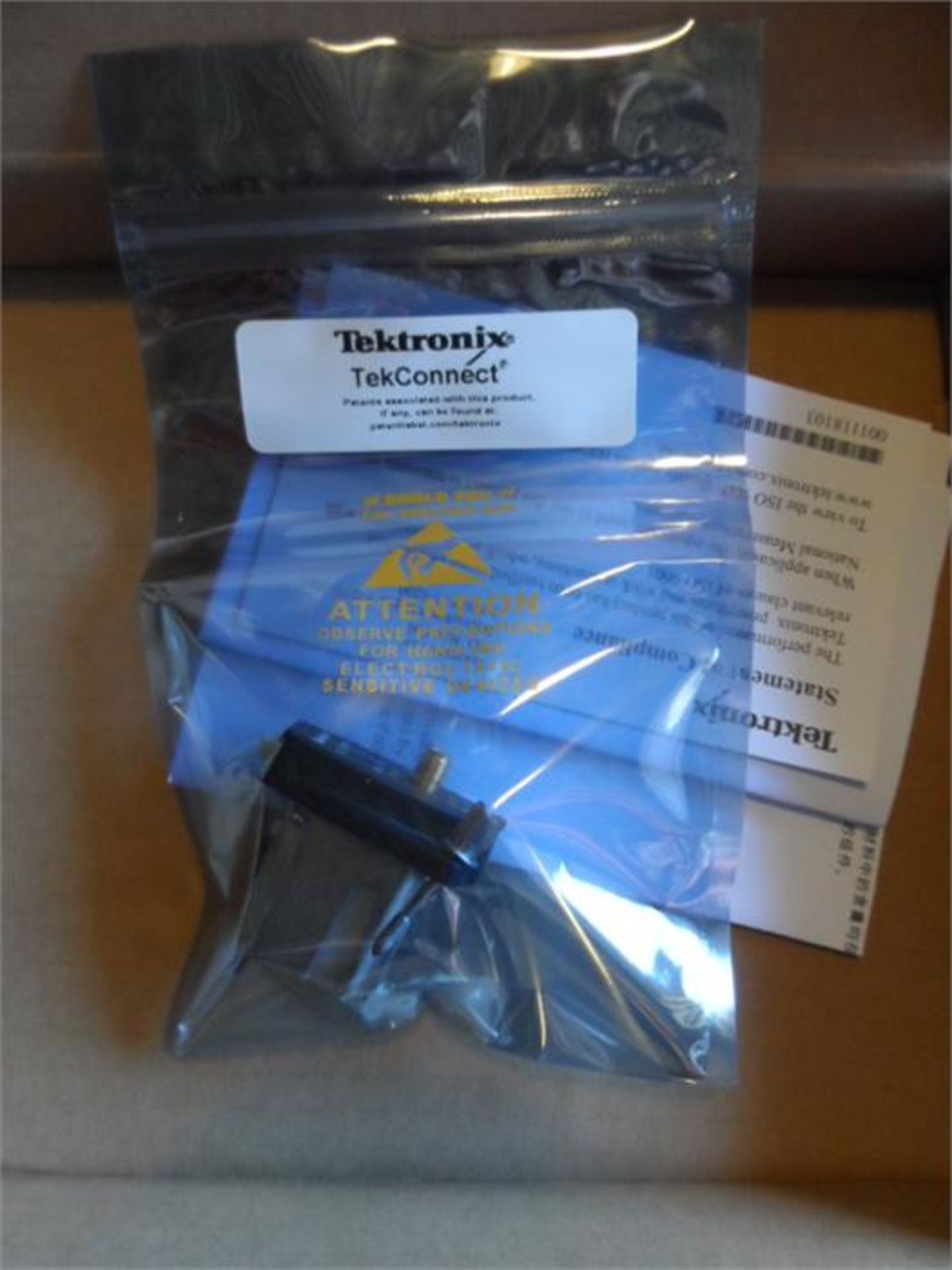 Tektronix TCA-292MM MSO Signal Adapter