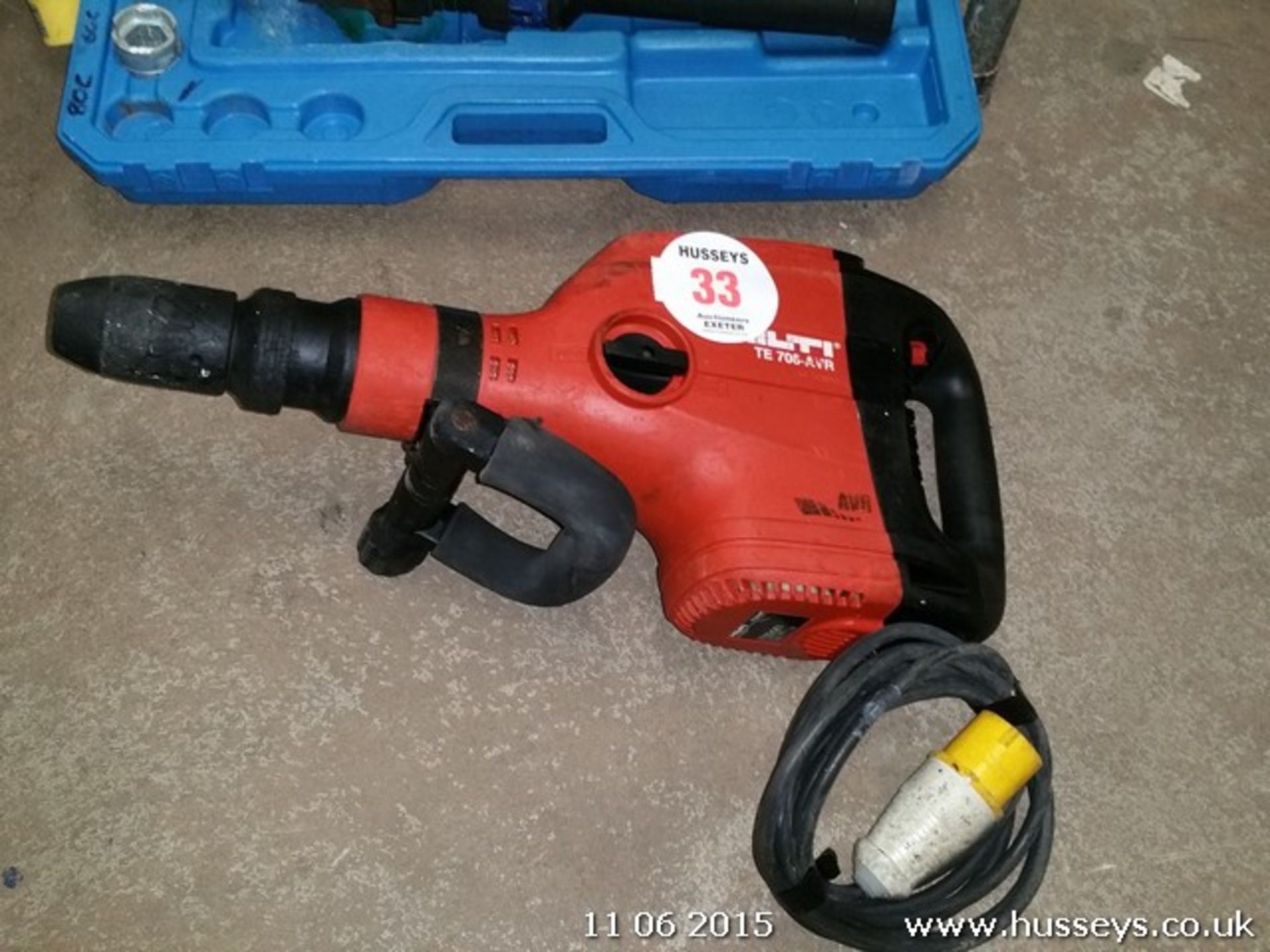 HILTI TE706-AVR BREAKER