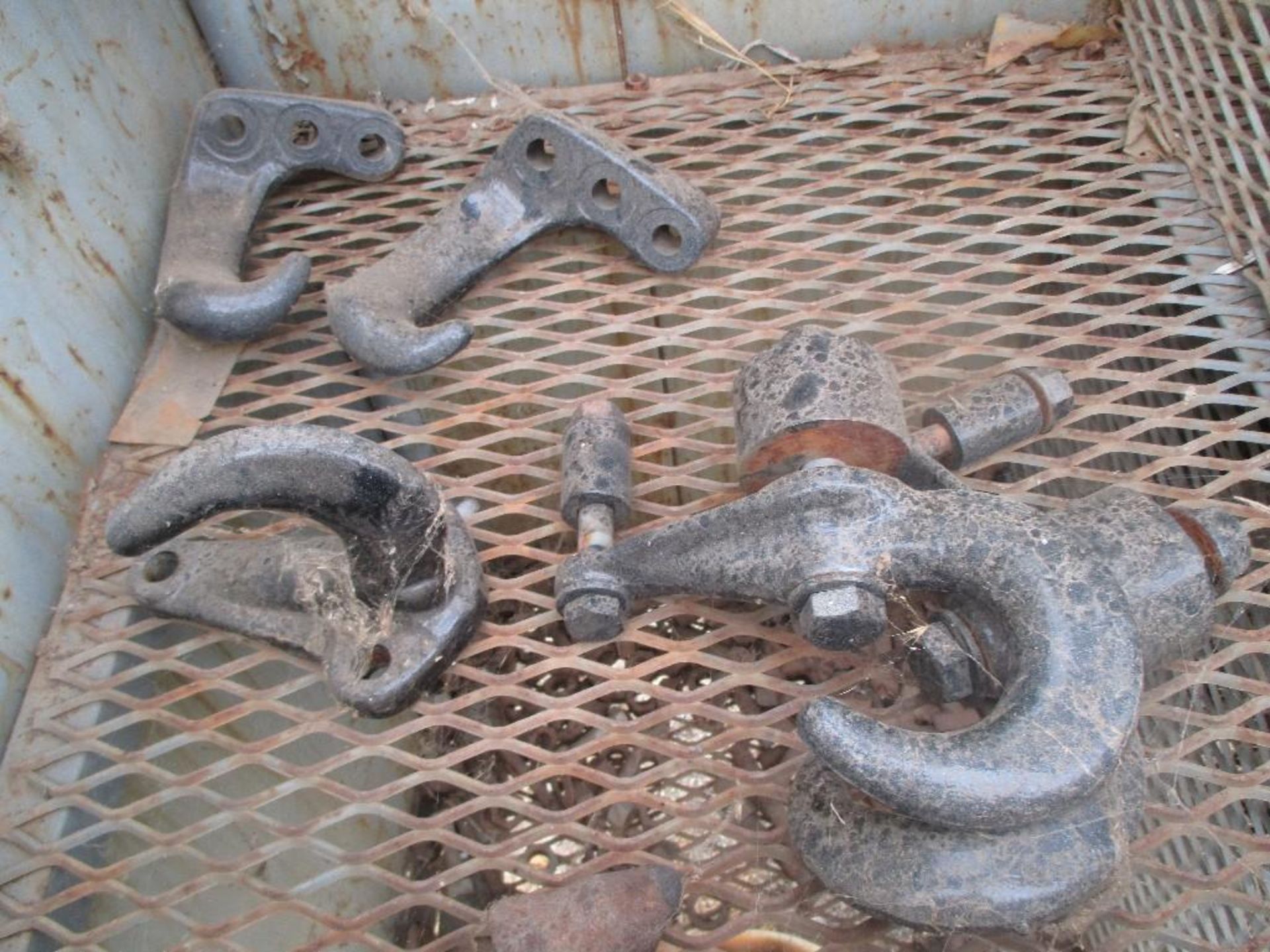 2 Auger bite collar brake parts tons of auger teeth  tire chains  u bolts  7 Altec  5-712-00027  All - Image 26 of 60