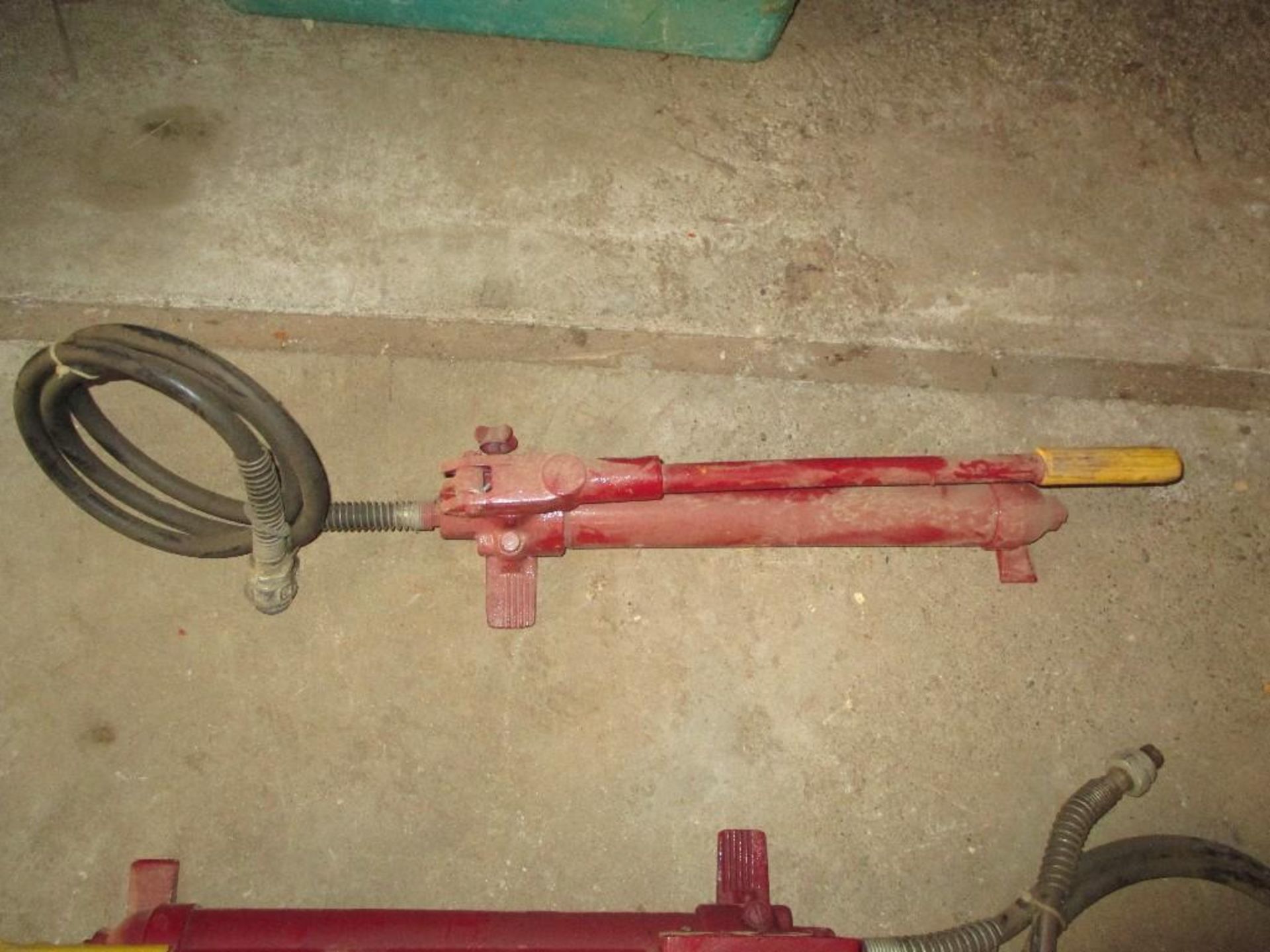 2 - Hydraulic Hand Pumps.... All one money - Image 7 of 16