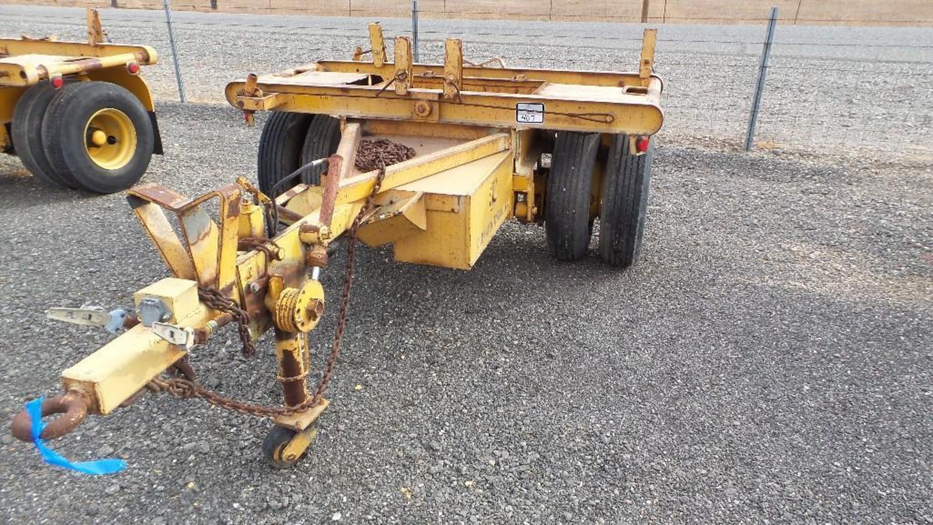 Pole trailer with dual wheels airbrakes and hydraulic tongue jack