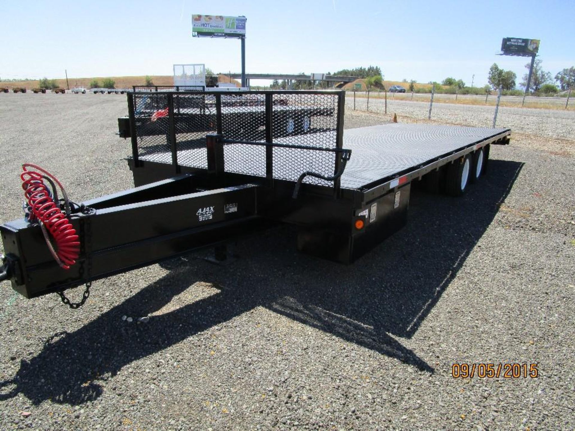 24'x102" Flatbed Trailer  VIN# 1B9H24201B1031523  Plate# 4FD9526  GVWR - 24,000 lbs  Pintle Hitch - Image 2 of 8
