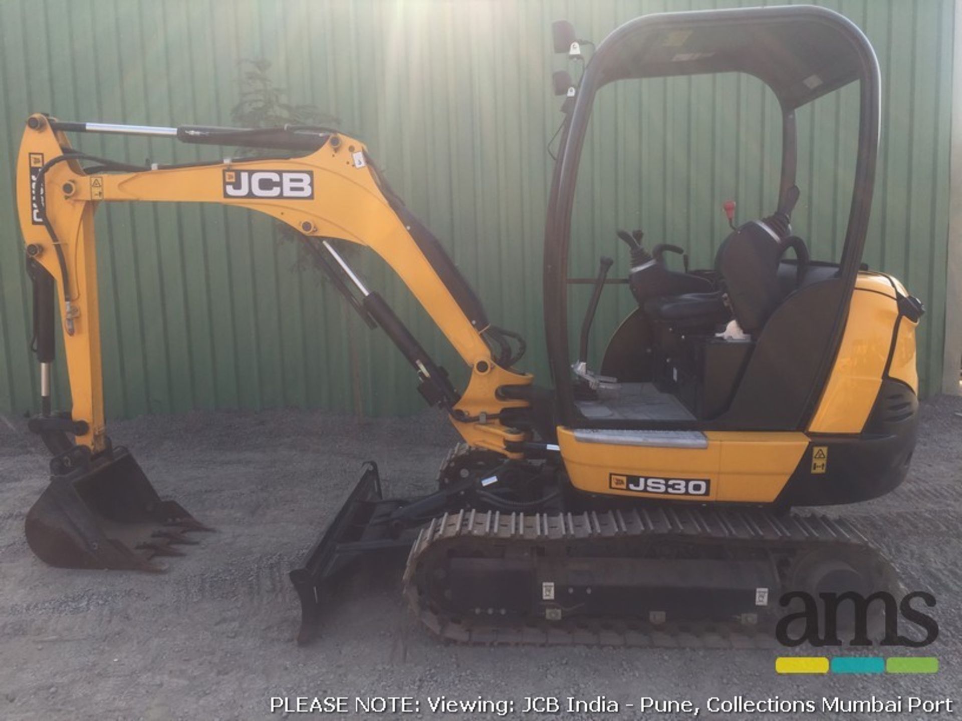 *FOR EXPORT ONLY* 2014, JCB 8026CTS Excavator, Serial No. 305249 c/w Steel Tracks, Single Auxiliary,