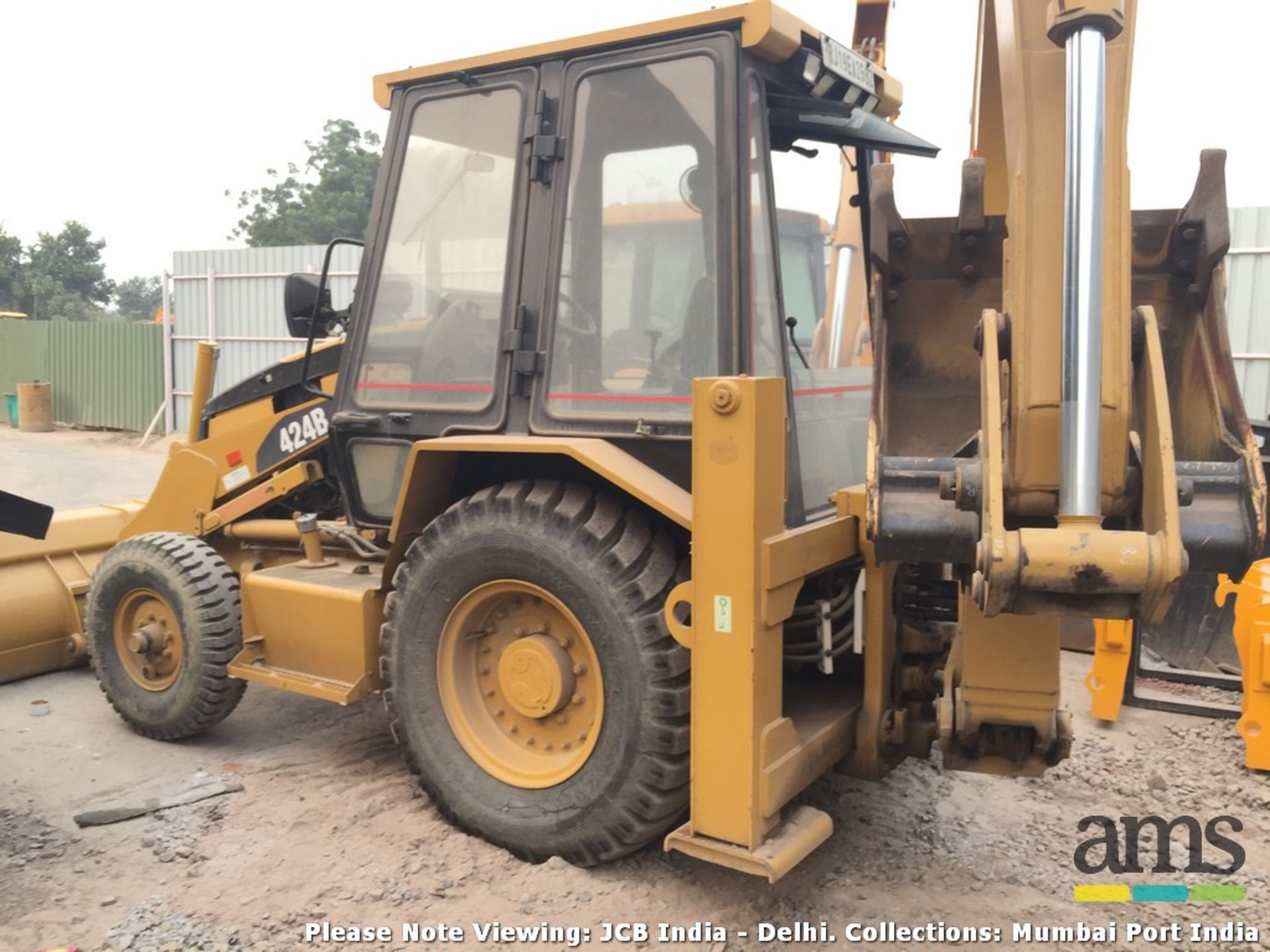 2013, CAT 424B Backhoe Loader, Reg No. RJ9EA2562, ID No. CAT0424BCJRC6409 (Non CE Marked) ( - Image 3 of 11