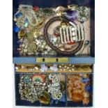 A jewellery box and costume jewellery, total weight 0.95kg